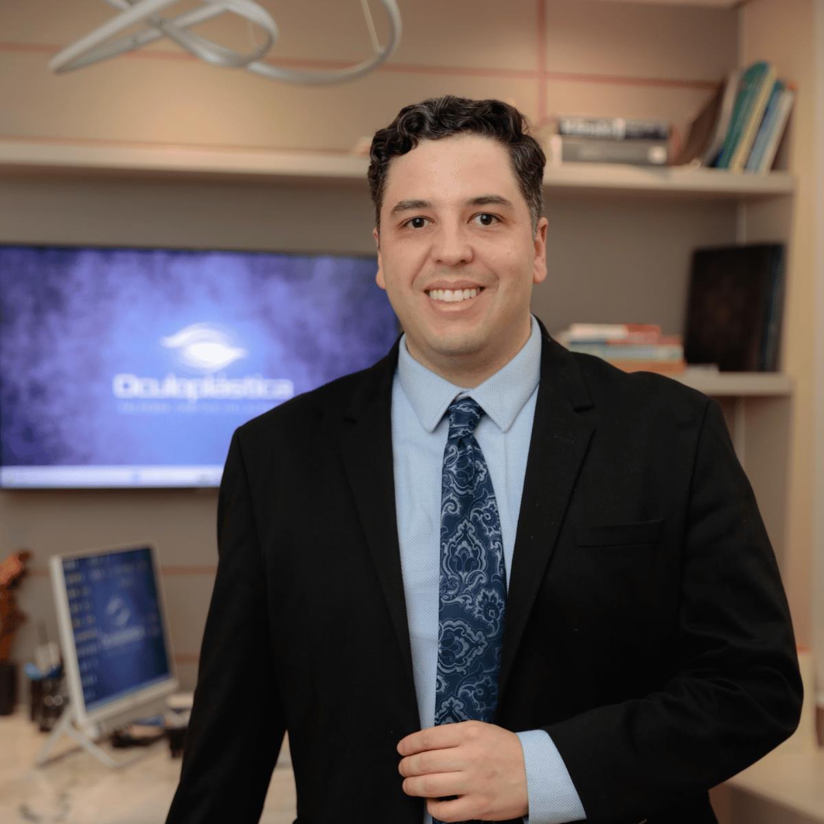 Dr. Tiago Franco Martins